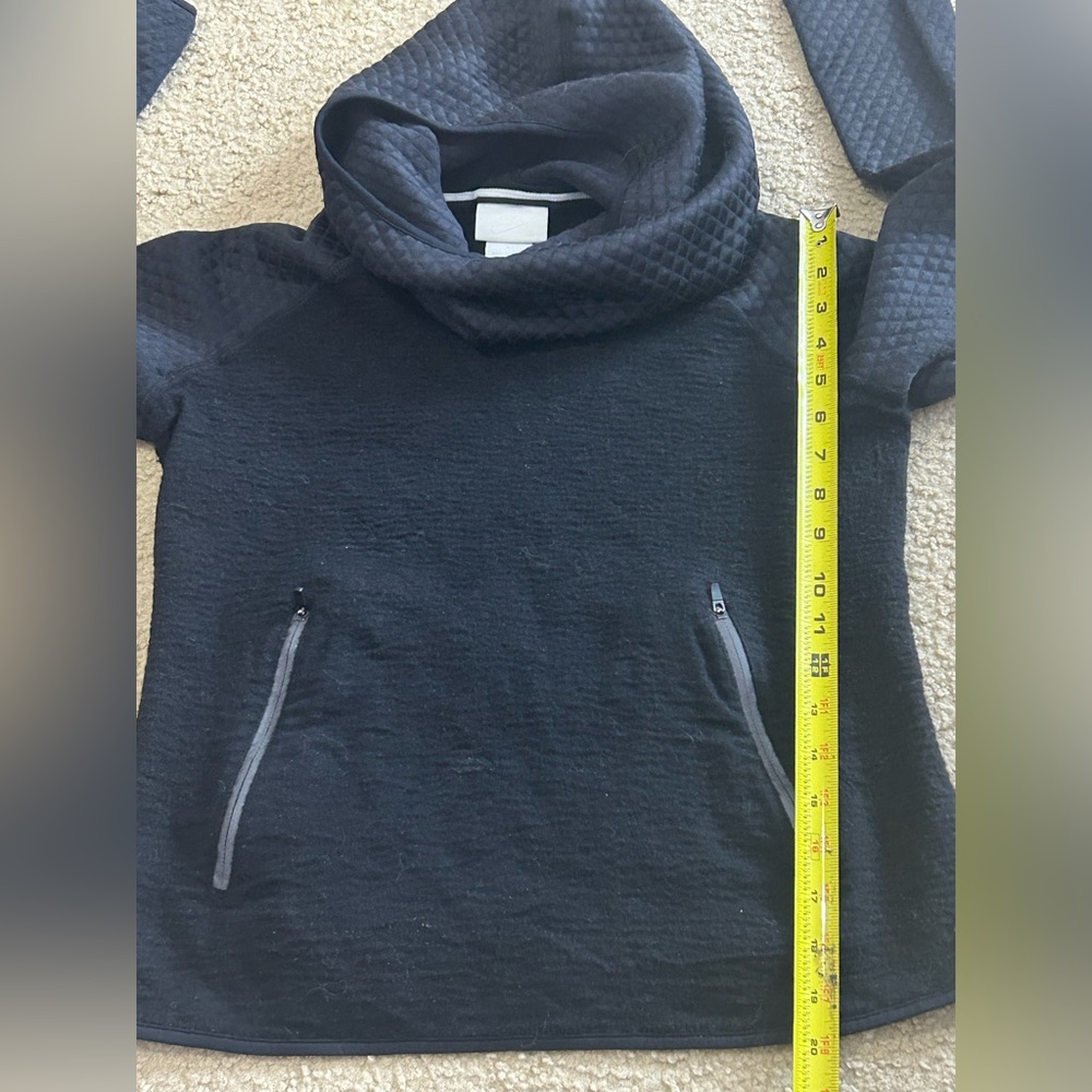 Women’s Nike Drifit Wool Blend Running Hoodie Size Large Made In Italy - Picture 7 of 7
